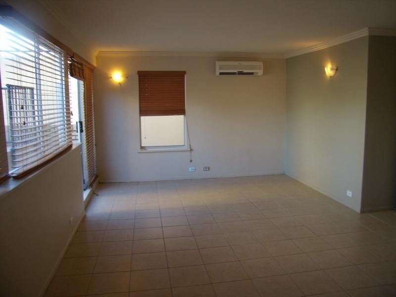 4/26 River Esplanade, Mooloolaba QLD 4557