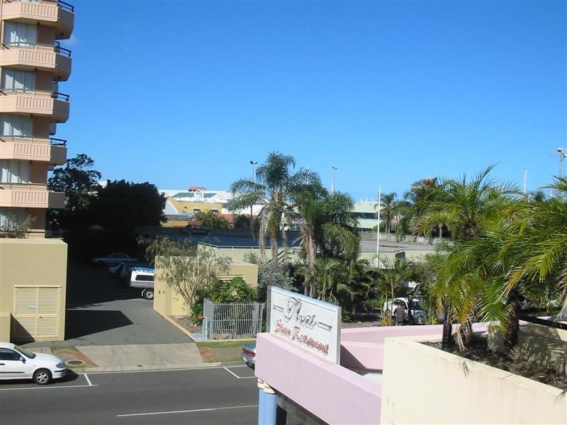 4/26 River Esplanade, Mooloolaba QLD 4557