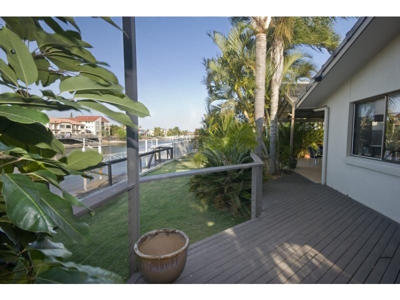 34 Balyarta Crescent, Mooloolaba QLD 4557