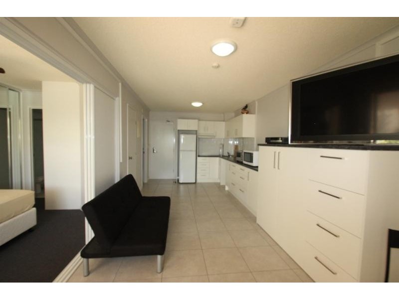 103/180 Alexandra Parade, Alexandra Headland QLD 4572