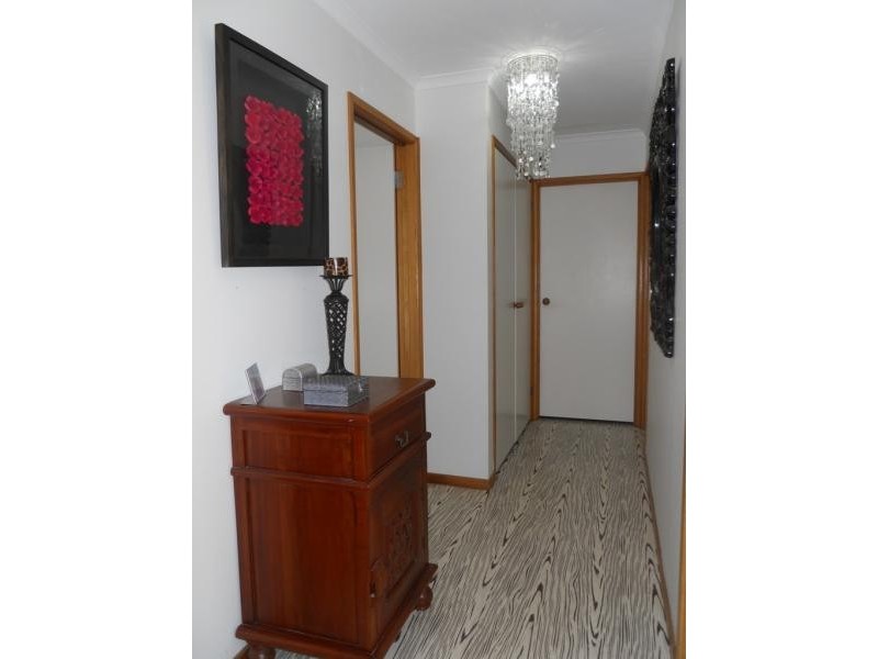 53 Yakola Parade, Alexandra Headland QLD 4572