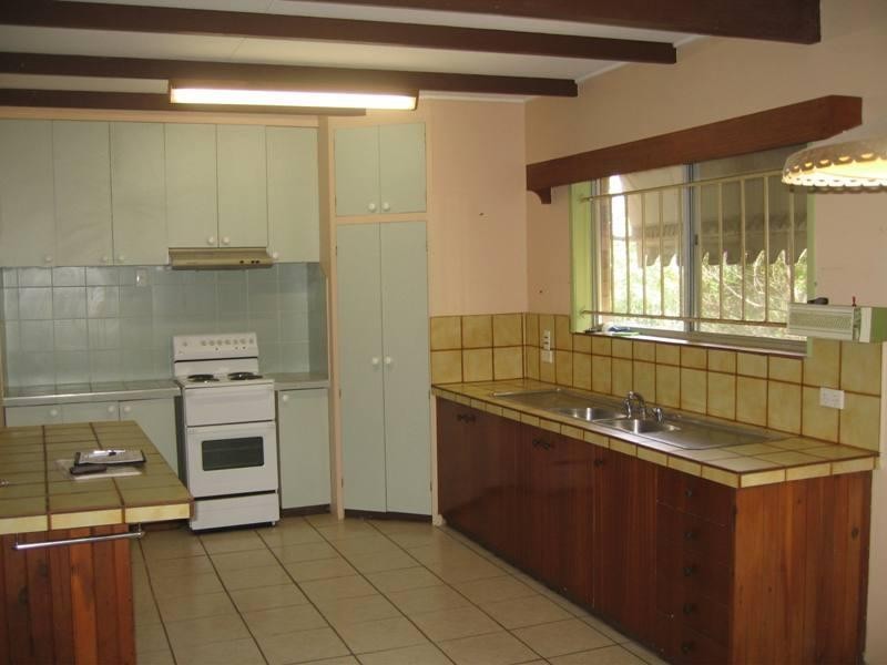 2 Bauhinia Drive, Mooloolaba QLD 4557