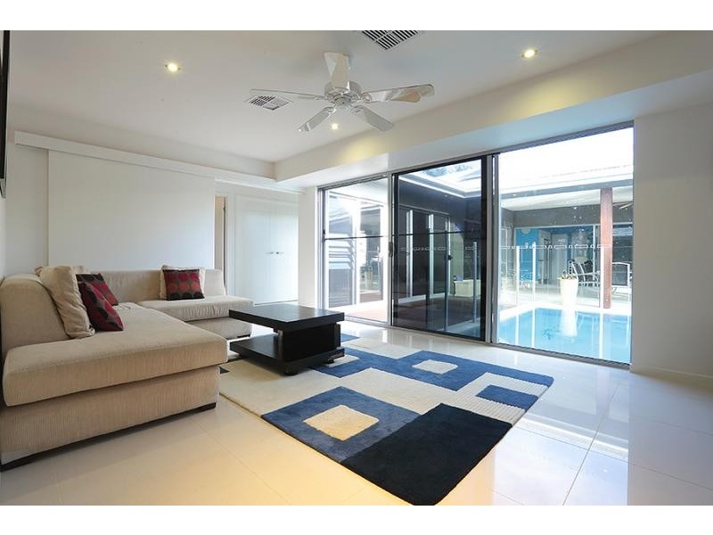Minyama QLD 4575