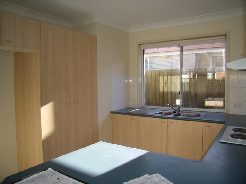 8 Honeymyrtle Court, Mountain Creek QLD 4557