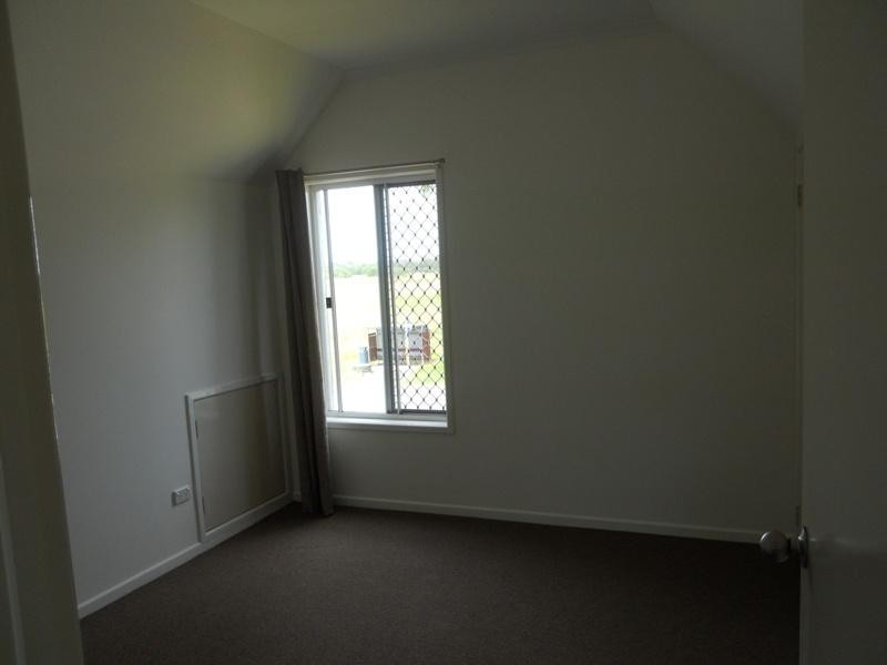 2/1 Kowonga Street, Pacific Paradise QLD 4564