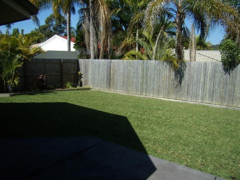 18 Baltimore Place, Kuluin QLD 4558