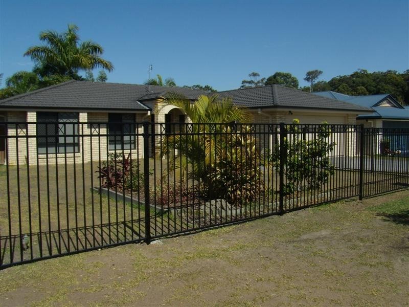 18 Baltimore Place, Kuluin QLD 4558