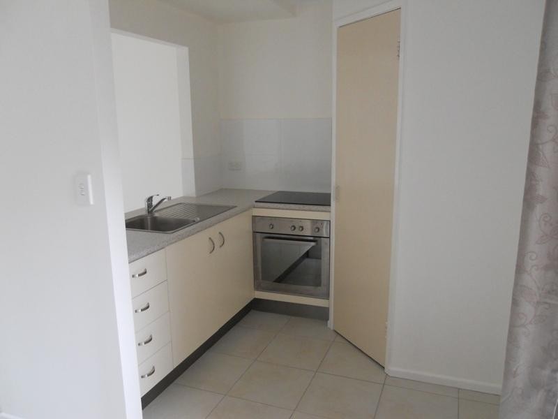 2/1 Kowonga Street, Pacific Paradise QLD 4564