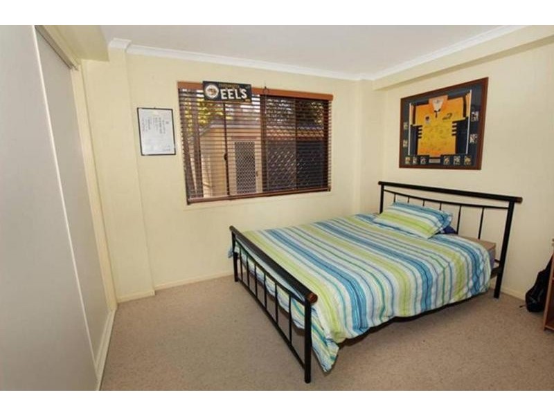 31 Oloway Crescent, Alexandra Headland QLD 4572