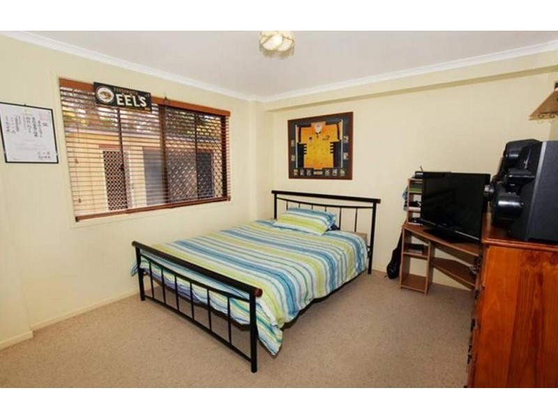 31 Oloway Crescent, Alexandra Headland QLD 4572