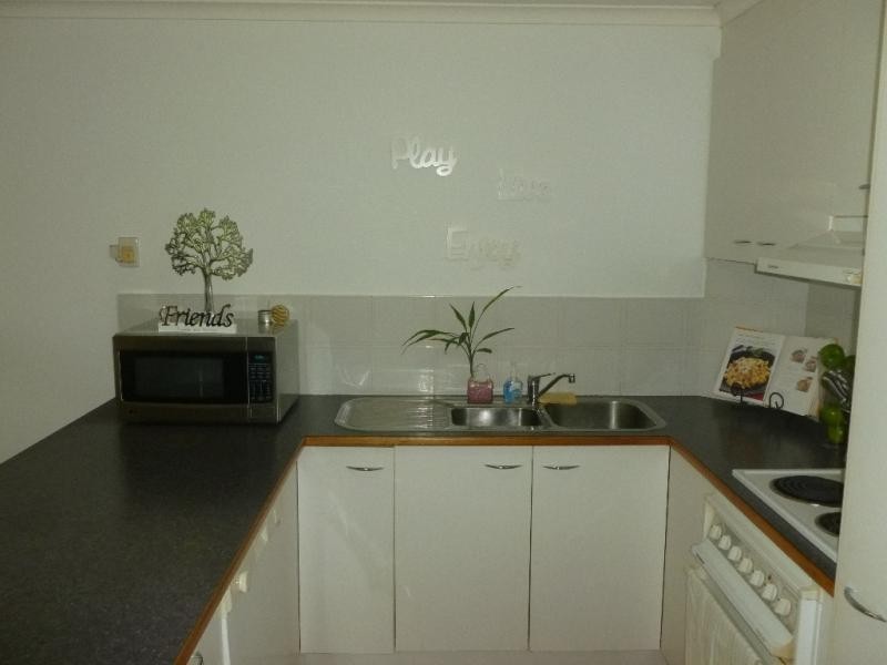 11/14 Wirraway Street, Maroochydore QLD 4558