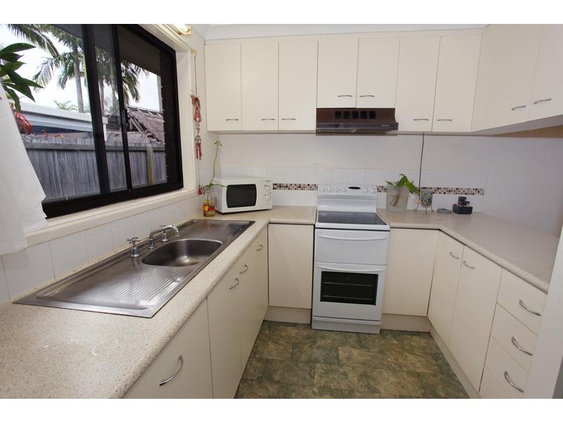 3/11 Carrothool Place, Mooloolaba QLD 4557