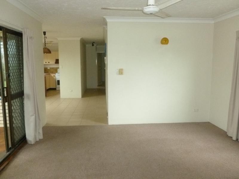 1/42 Edward Street, Alexandra Headland QLD 4572