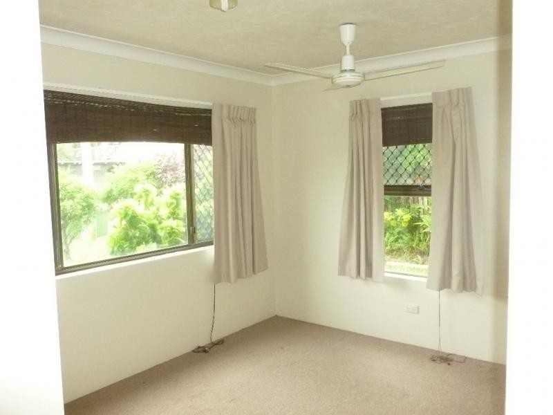 1/42 Edward Street, Alexandra Headland QLD 4572
