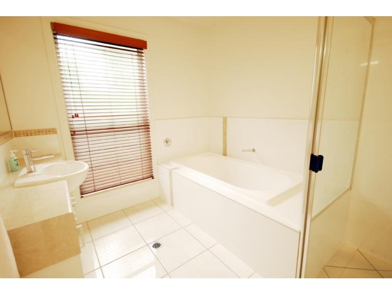 15 Boobook crt, Buderim QLD 4556