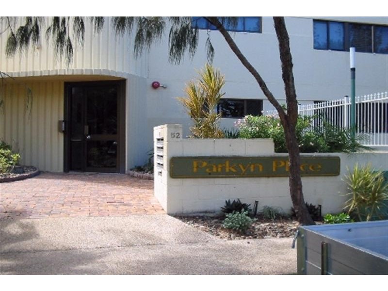 1/52 Parkyn Parade, Mooloolaba QLD 4557
