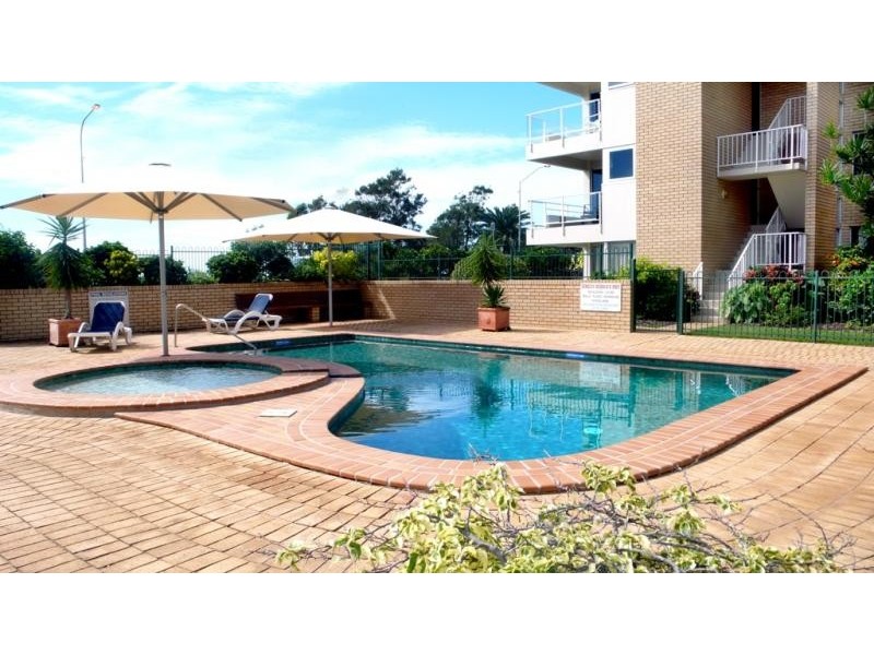 2/268 Alexandra Parade, Alexandra Headland QLD 4572