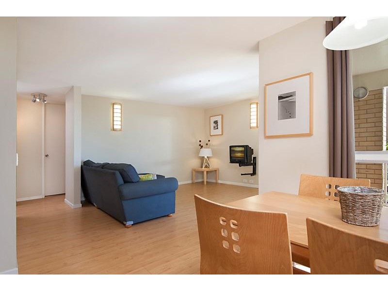 2/268 Alexandra Parade, Alexandra Headland QLD 4572