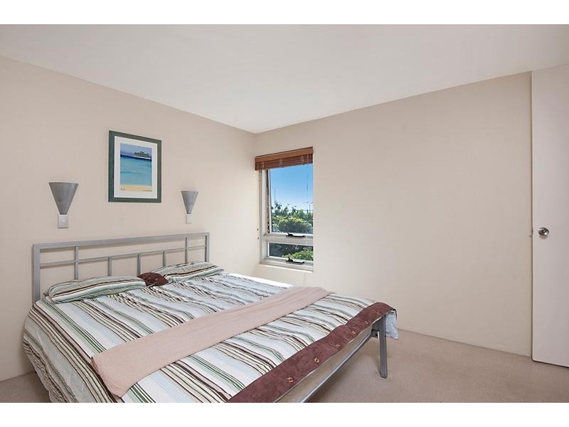 2/268 Alexandra Parade, Alexandra Headland QLD 4572