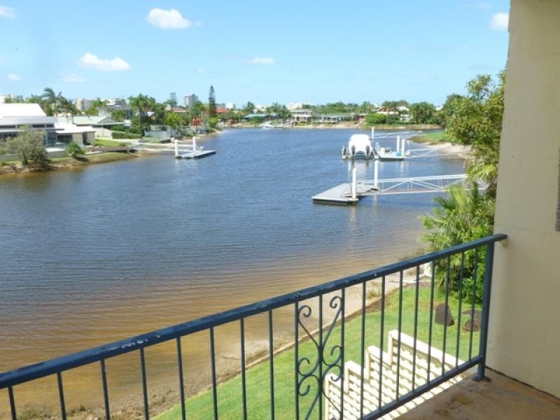 4/9 Quondong Street, Mooloolaba QLD 4557