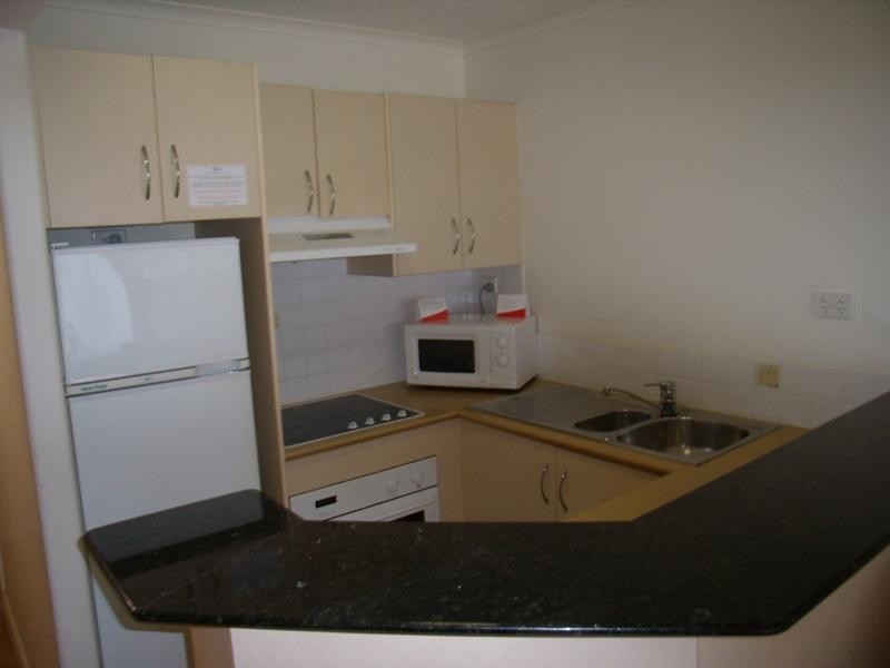 327/180 Alexandra Parade, Alexandra Headland QLD 4572