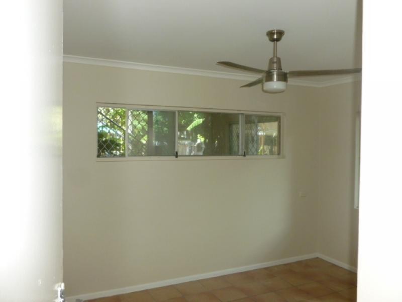 1/267 Bradman Avenue, Maroochydore QLD 4558