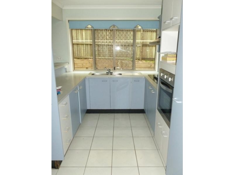 1/24 Kalinda Avenue, Mooloolaba QLD 4557