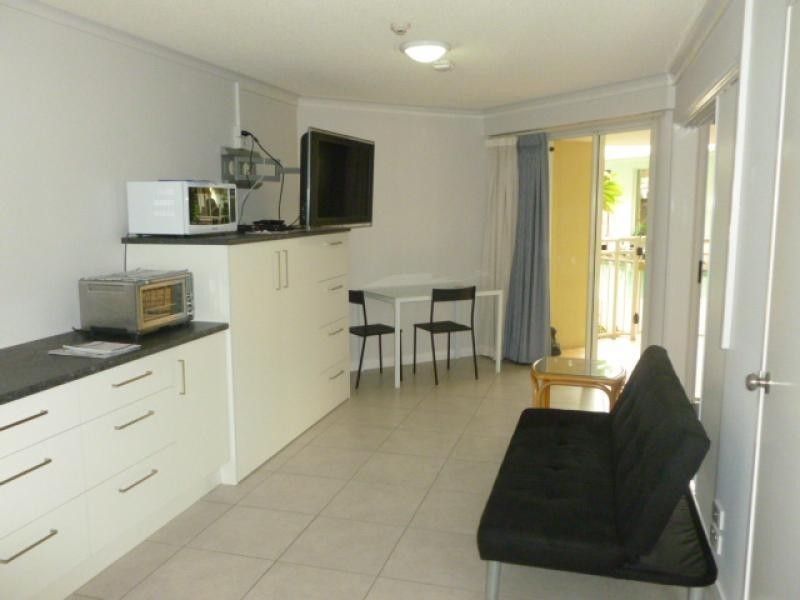 103/180 Alexandra Parade, Alexandra Headland QLD 4572