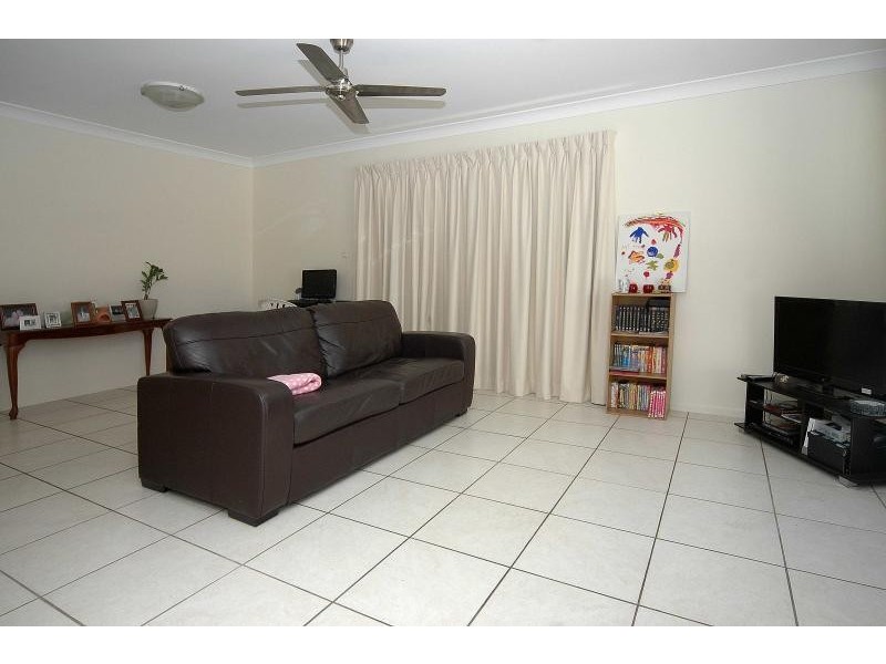 4 Candlewood Close, Mooloolaba QLD 4557
