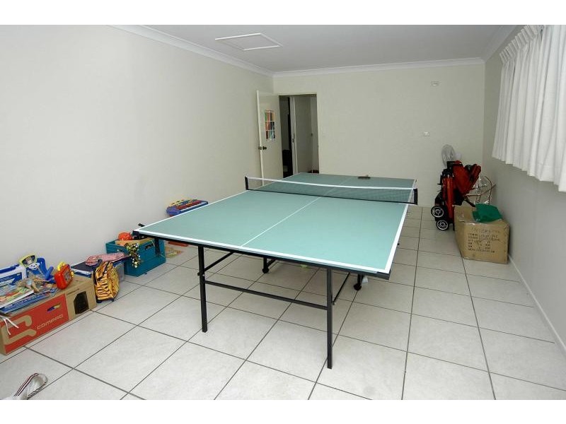 4 Candlewood Close, Mooloolaba QLD 4557