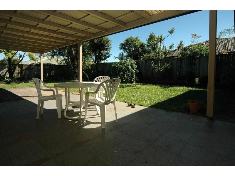 4 Candlewood Close, Mooloolaba QLD 4557