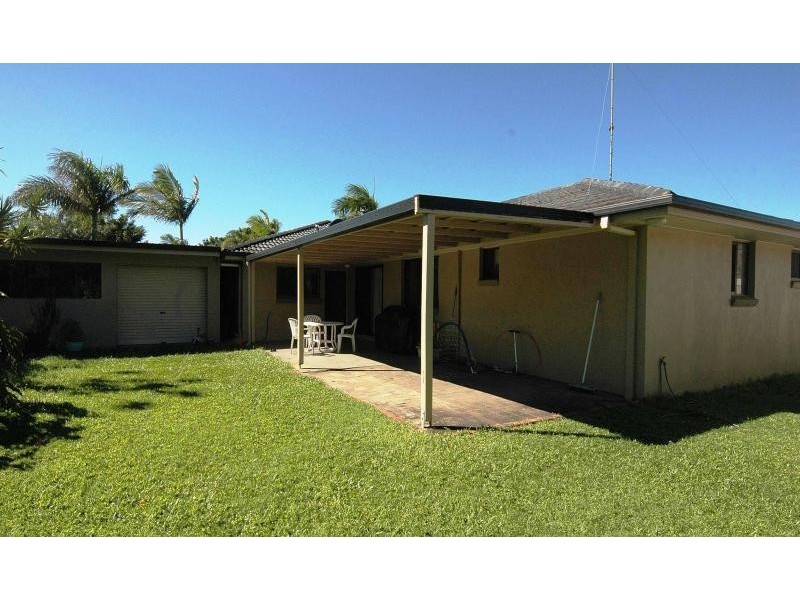 4 Candlewood Close, Mooloolaba QLD 4557