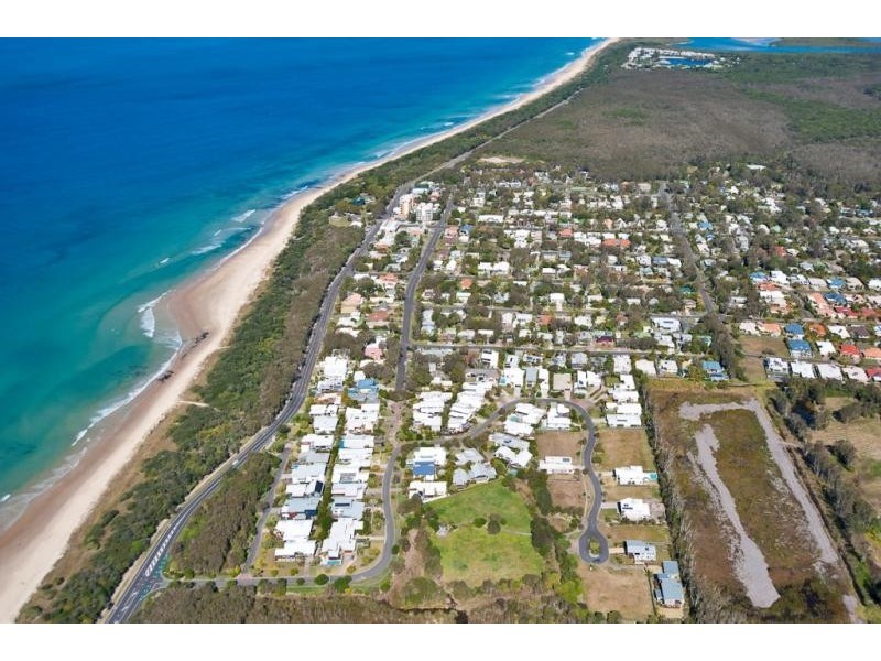 835 David Low Way, Mudjimba QLD 4564