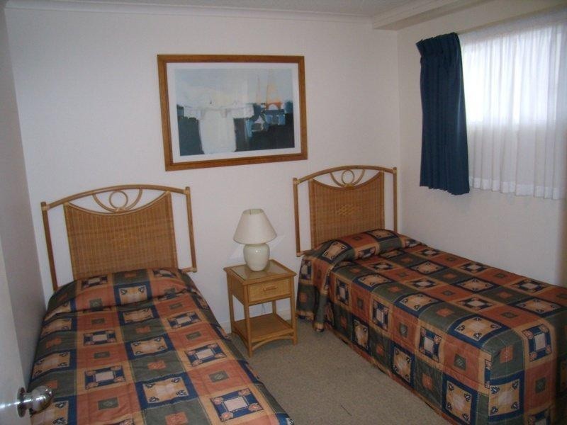 327/180 Alexandra Parade, Alexandra Headland QLD 4572