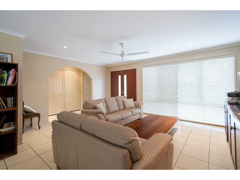 33 Jessica Bvd, Minyama QLD 4575