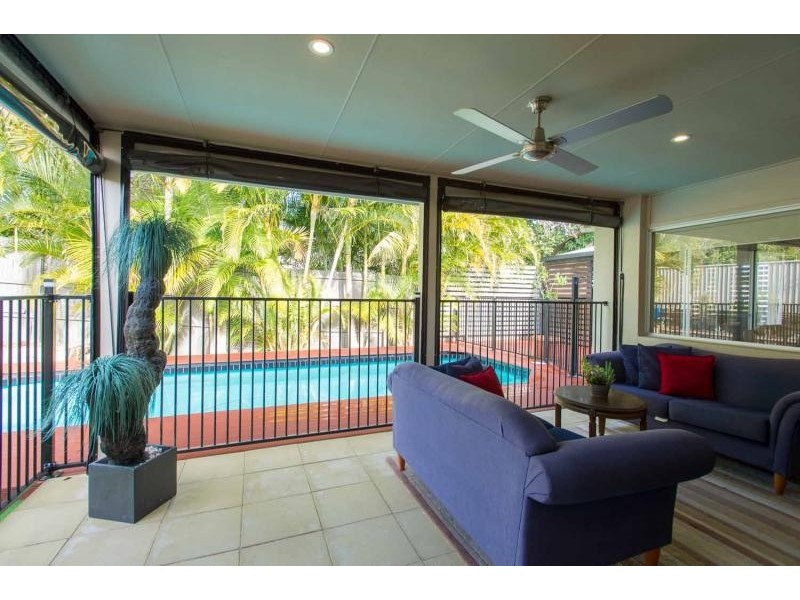 35 Brentwood Avenue, Mooloolaba QLD 4557
