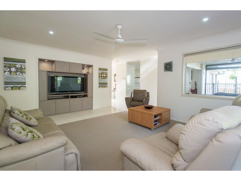 35 Brentwood Avenue, Mooloolaba QLD 4557