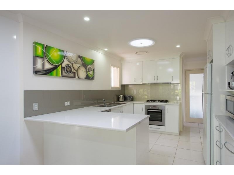 35 Brentwood Avenue, Mooloolaba QLD 4557