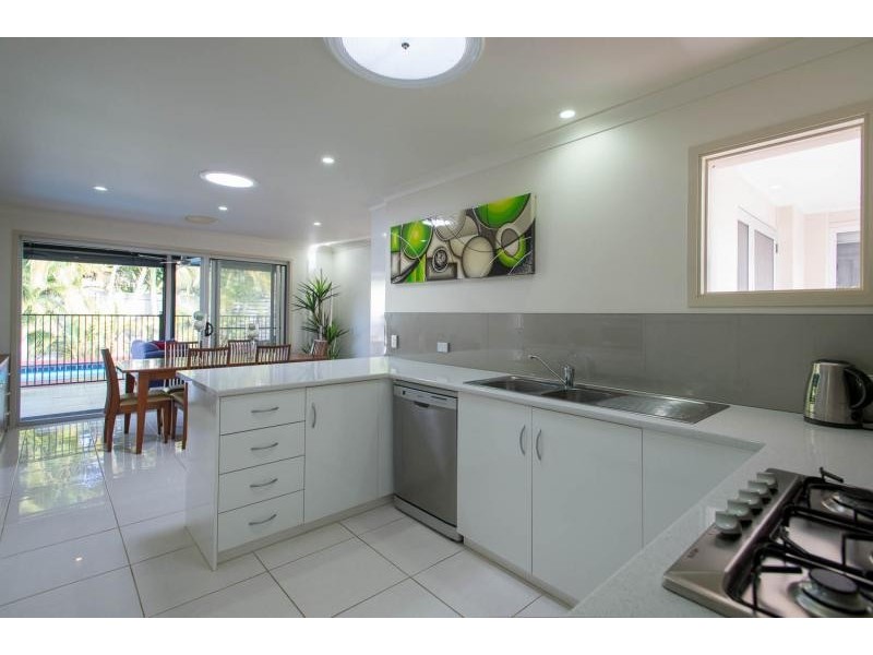 35 Brentwood Avenue, Mooloolaba QLD 4557