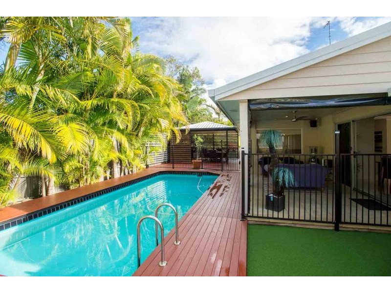 35 Brentwood Avenue, Mooloolaba QLD 4557