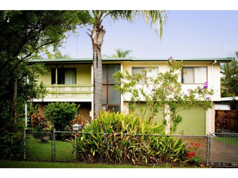7 Anthony Avenue, Mooloolaba QLD 4557