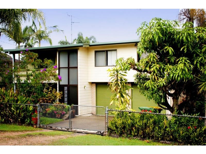 7 Anthony Avenue, Mooloolaba QLD 4557