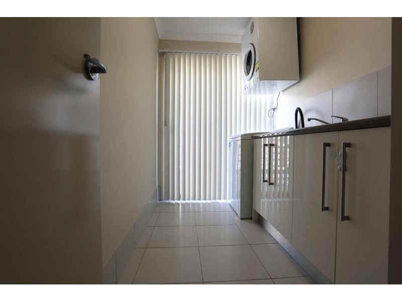 2 Holloway Street, Mountain Creek QLD 4557