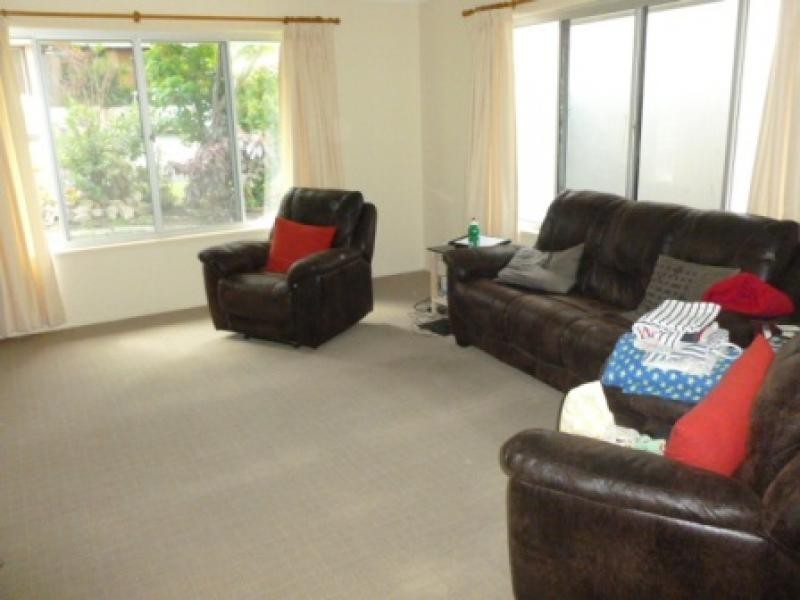 2/9 Tombarra Street, Mooloolaba QLD 4557