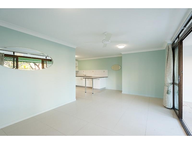 1/16 Muraban Street, Mooloolaba QLD 4557