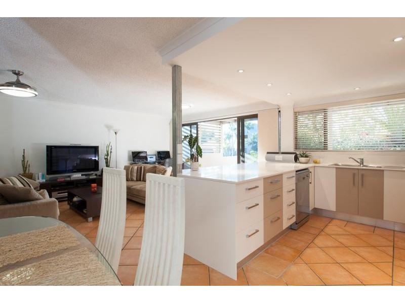 1/79 Buderim Av, Mooloolaba QLD 4557
