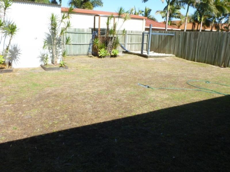 20 Honeymyrtle, Mountain Creek QLD 4557