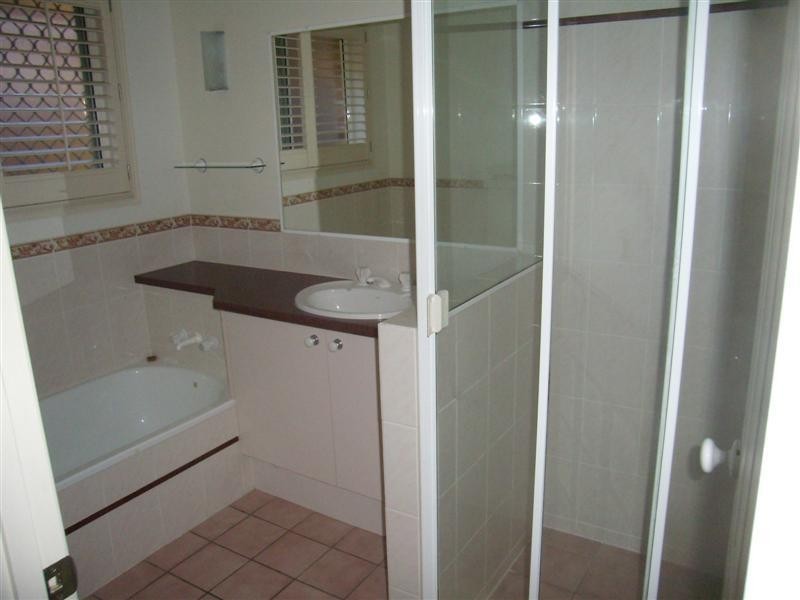 2/14 Maroochy Waters Drive, Maroochydore QLD 4558