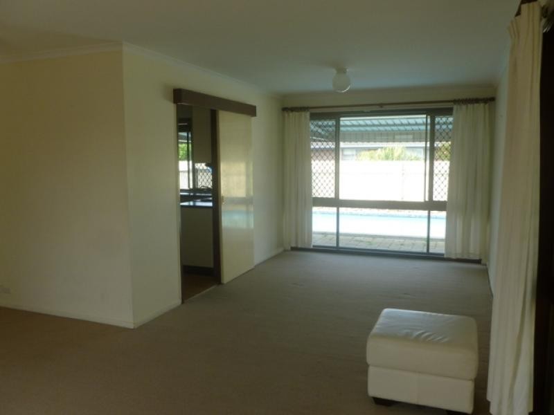 48 Jessica Blvd, Minyama QLD 4575