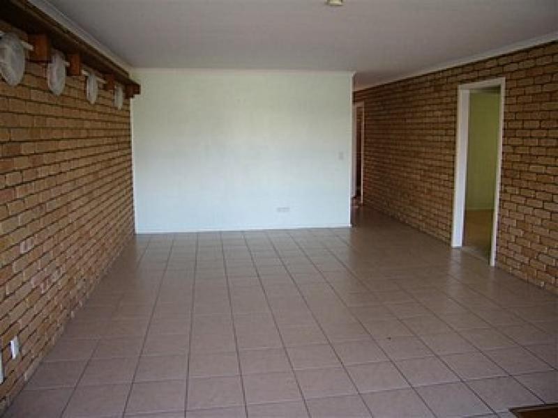 2/17 Barooga Crescent, Mooloolaba QLD 4557
